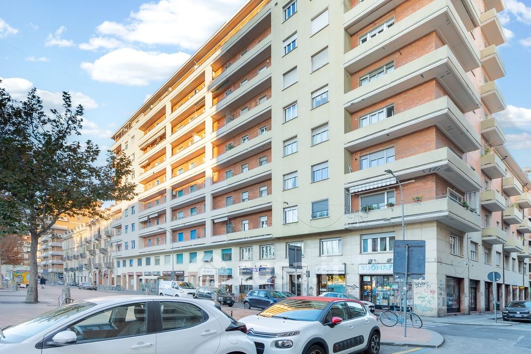 Appartamento in Vendita in Via Nizza 83 a Torino