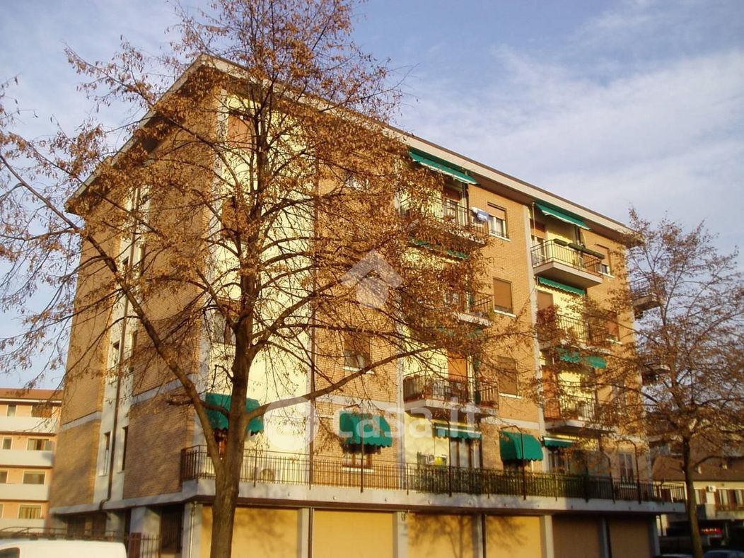Appartamento in Vendita in Via San Giovanni Lupatoto a Verona