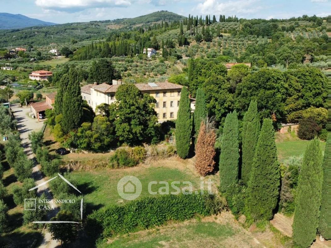 Villa in Vendita in Tregozzano Beneduci 5 a Arezzo