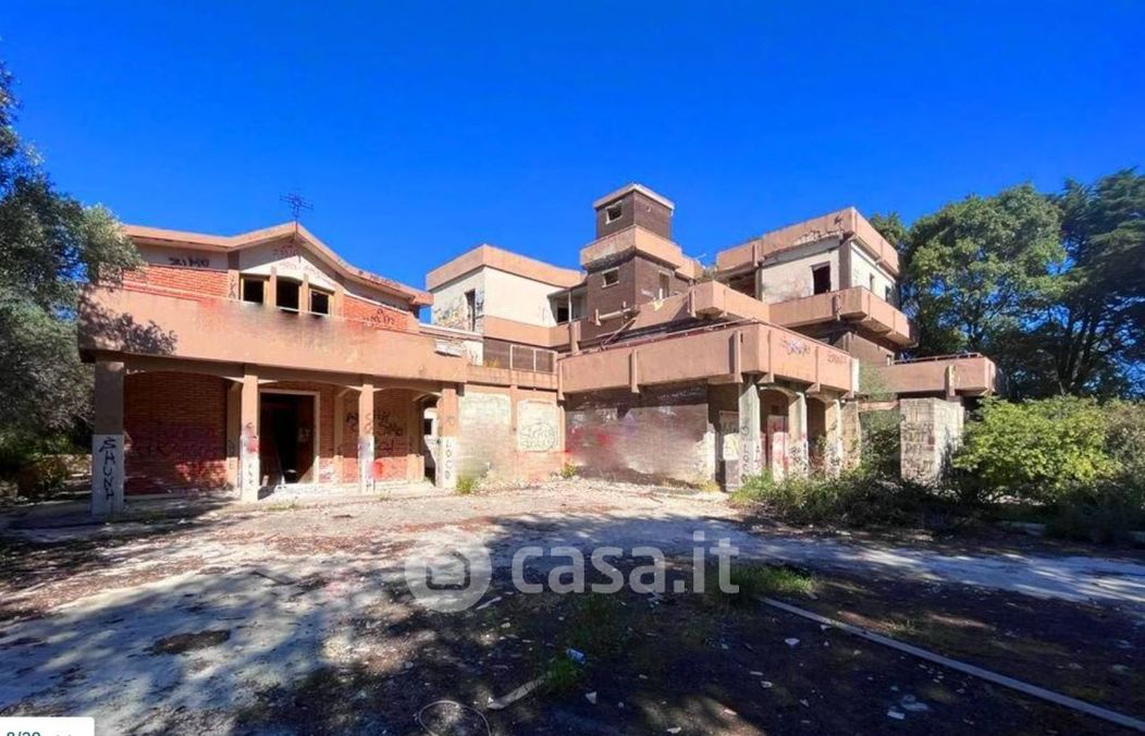Villa in Vendita in Via Serradifalco 7 a Siracusa