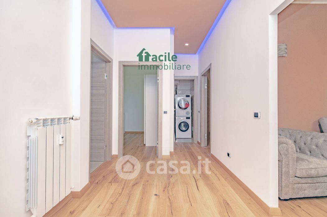 Appartamento in Vendita in Via Mac Mahon 81 a Milano