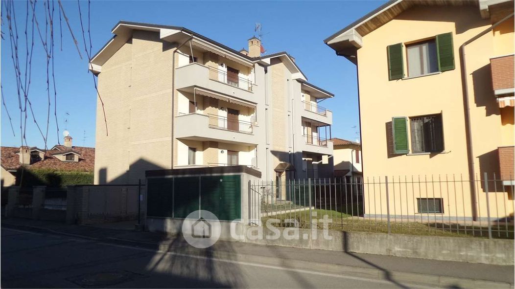 Appartamento in Vendita in Via Don Pasquale Rovati a Vidigulfo