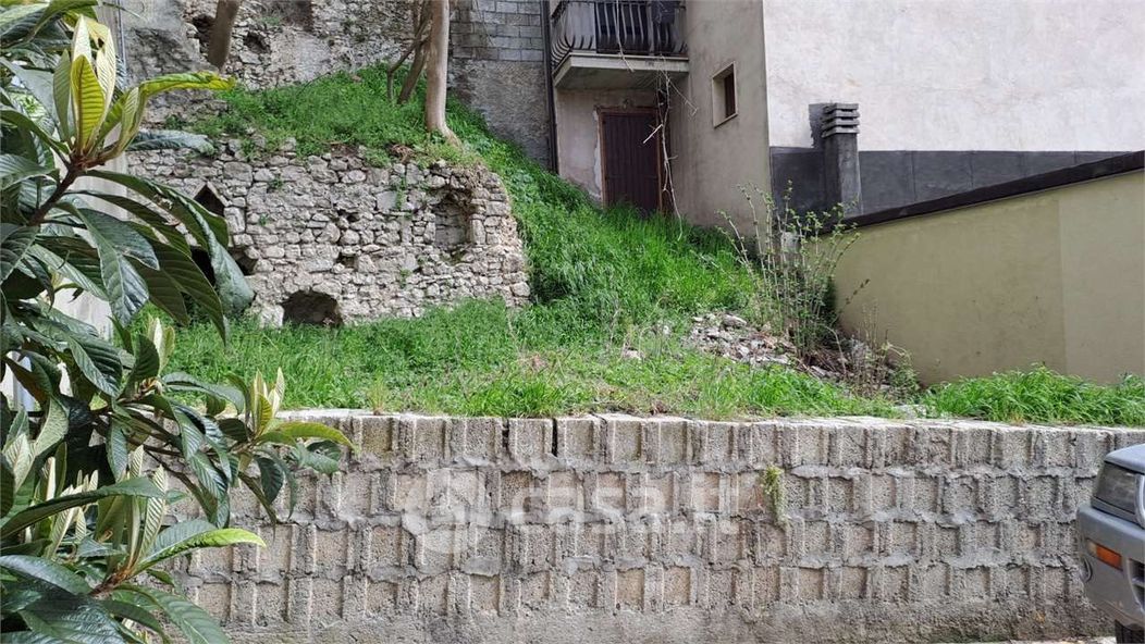 Terreno edificabile in Vendita in Via Leone a Castel di Sangro