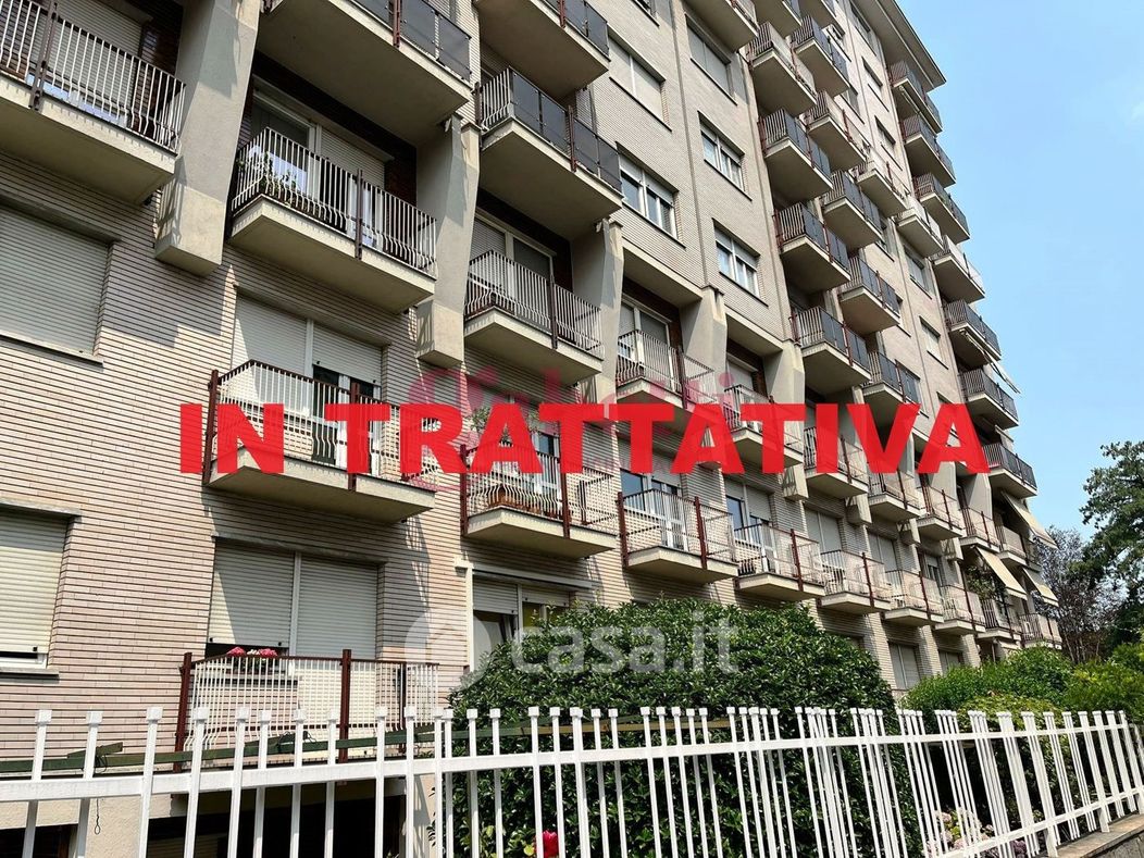 Appartamento in Vendita in Via Monte Ortigara 34 a Torino