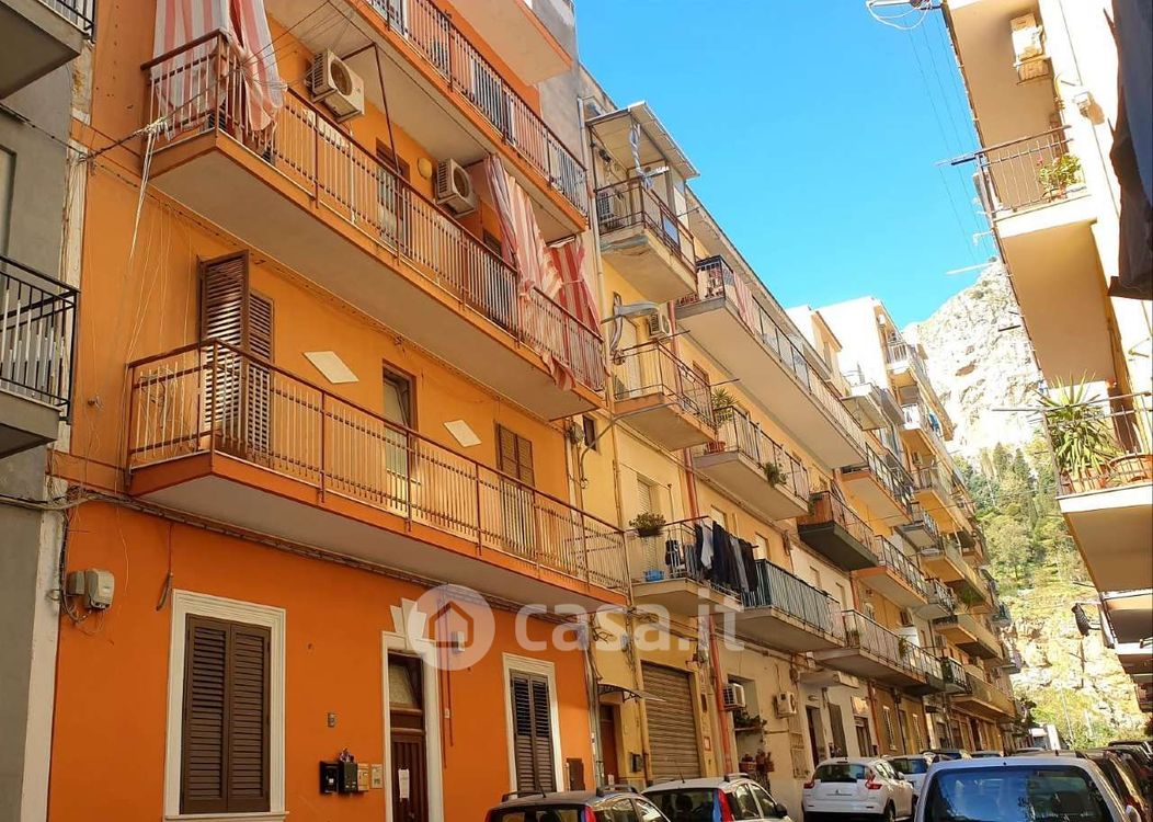 Appartamento in Vendita in Via Cardinale Lualdi Alessandro a Palermo