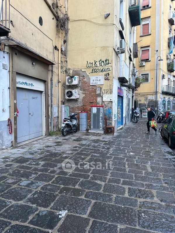 Negozio/Locale commerciale in Affitto in Via Concezio Muzy 59 a Napoli