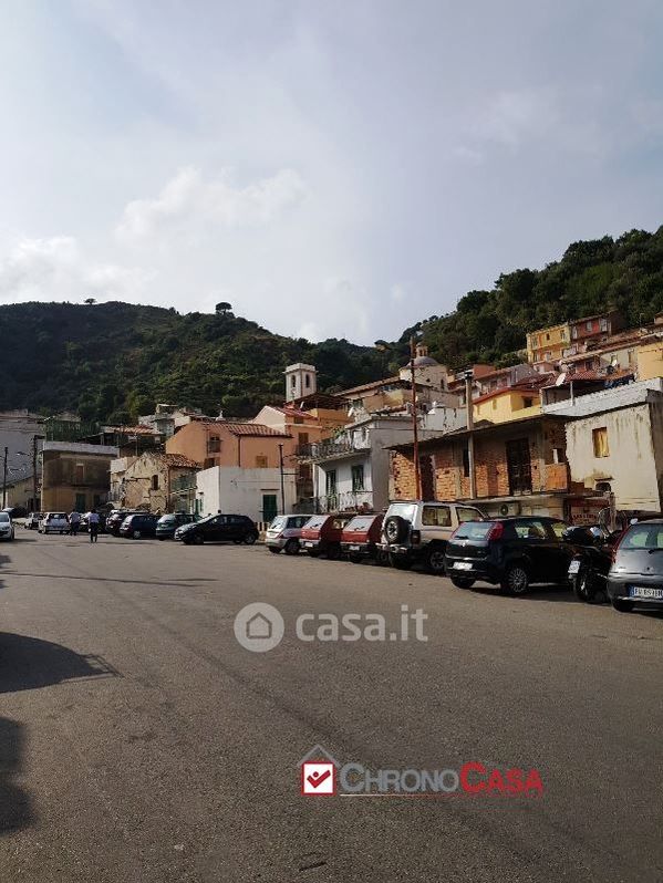 Rustico/Casale in Vendita in Via Giuseppe Fava a Messina