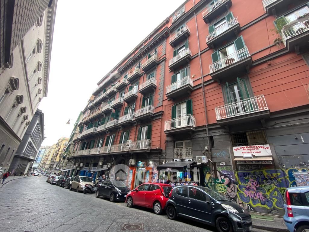 Appartamento in Vendita in Via Mezzocannone 53 a Napoli