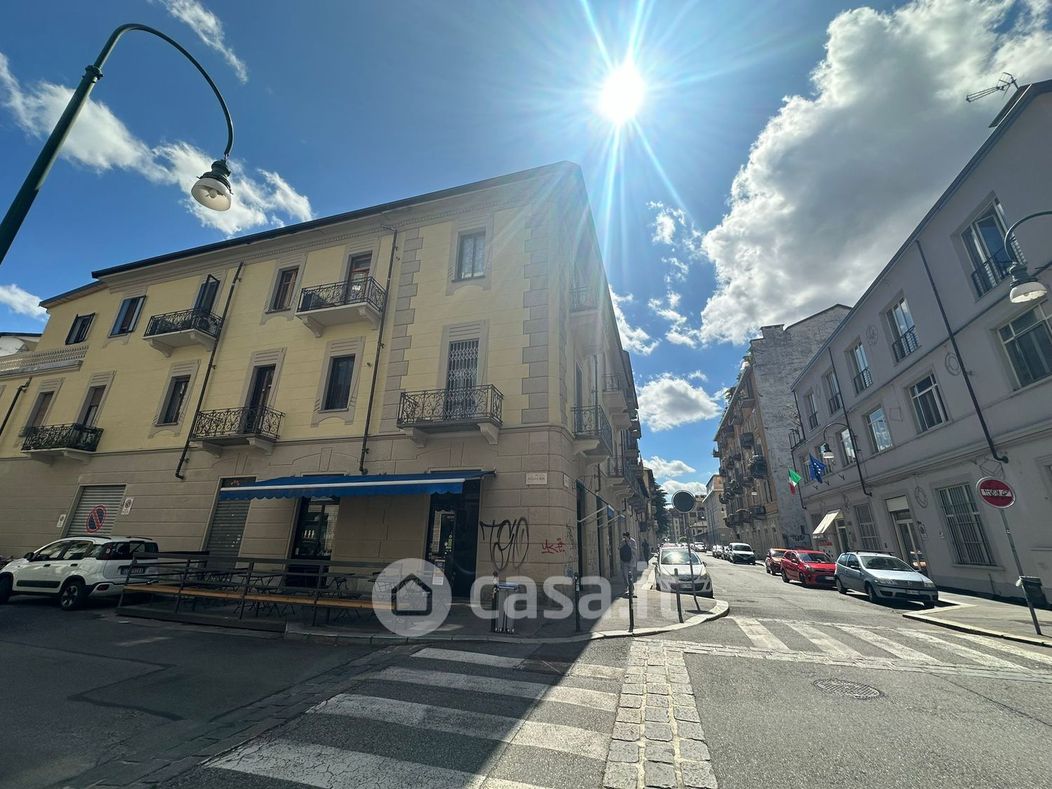 Appartamento in Vendita in Via Cagliari 18 a Torino