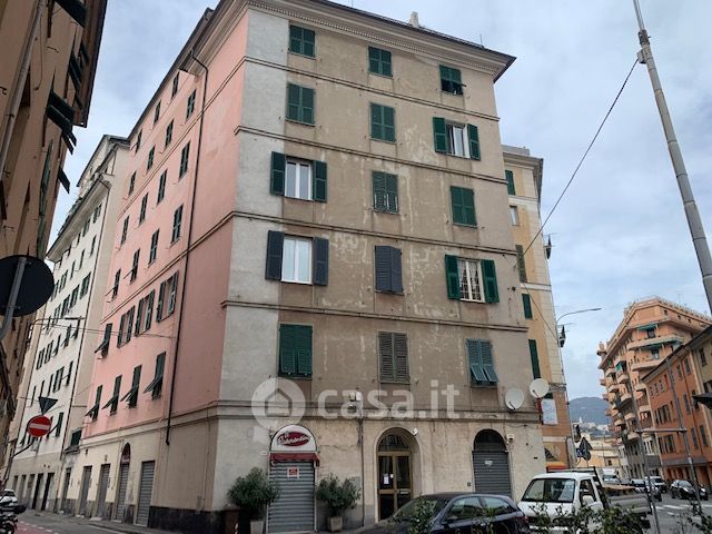 Appartamento in Vendita in Via Sampierdarena 58 a Genova