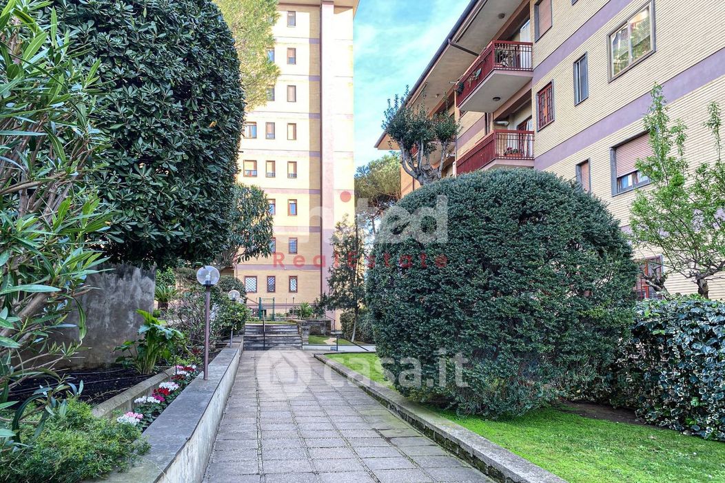 Appartamento in Vendita in Via Posidippo 9 a Roma