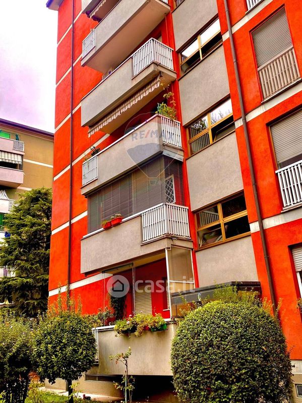 Appartamento in Affitto in Viale Ungheria a Milano