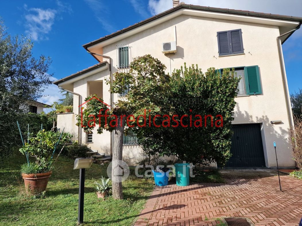 Casa indipendente in Vendita in Via C. Battisti a Casciana Terme Lari
