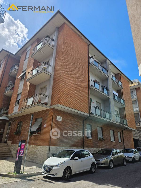 Appartamento in Vendita in Via Redipuglia 28 a Ascoli Piceno
