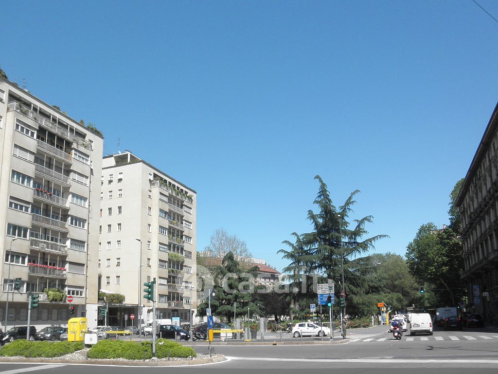 Appartamento in Vendita in Piazza del Tricolore a Milano