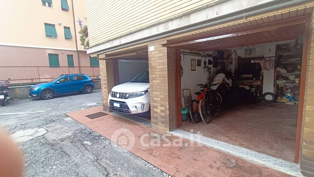 Garage/Posto auto in Vendita in Piazza Silvio Arrivabene 7 a Genova