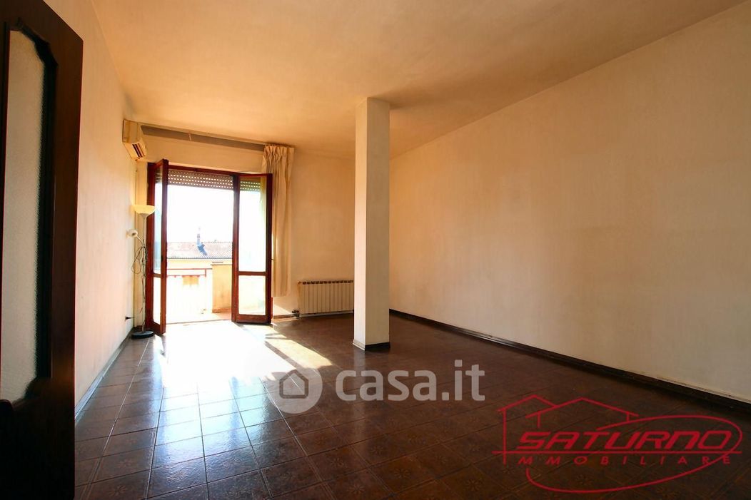 Appartamento in Vendita in Via Vecchi Pardini a Lucca