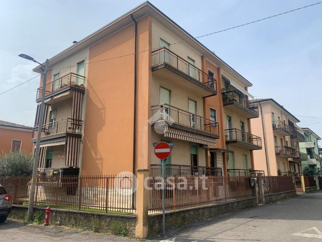 Appartamento in Vendita in Via Loreo a Verona