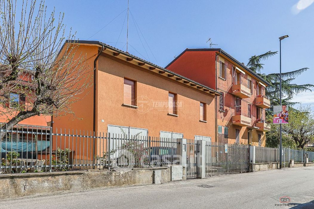 Casa indipendente in Vendita in Via Giovanni Segantini a Bologna
