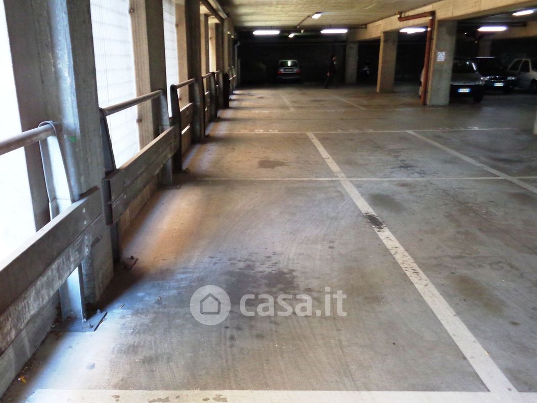 Garage/Posto auto in Vendita in Via Antonio Cantore 10 r a Genova