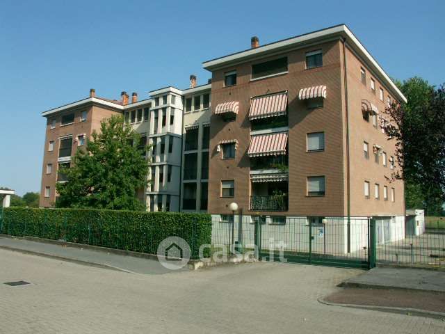 Appartamento in Vendita in Via Angelo Bozzini 7 a Melegnano