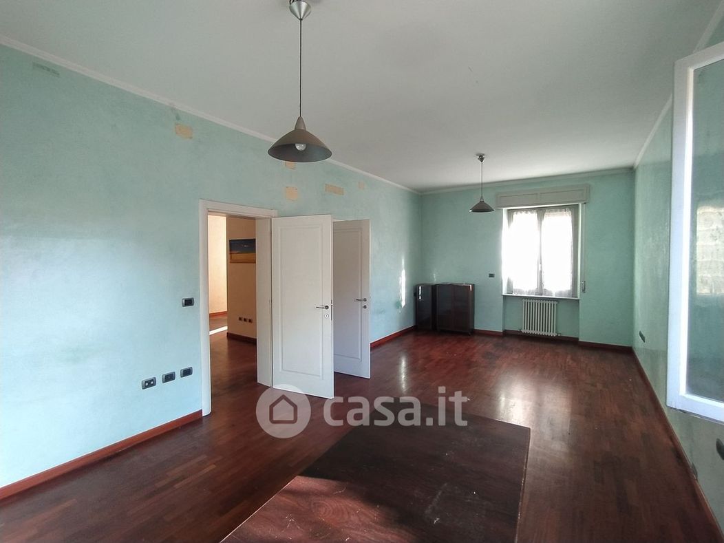 Appartamento in Vendita in Via Luigi Musini 37 a Parma
