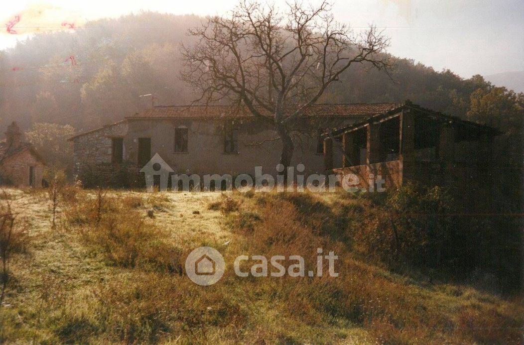 Rustico/Casale in Vendita in Valleprata a Terni