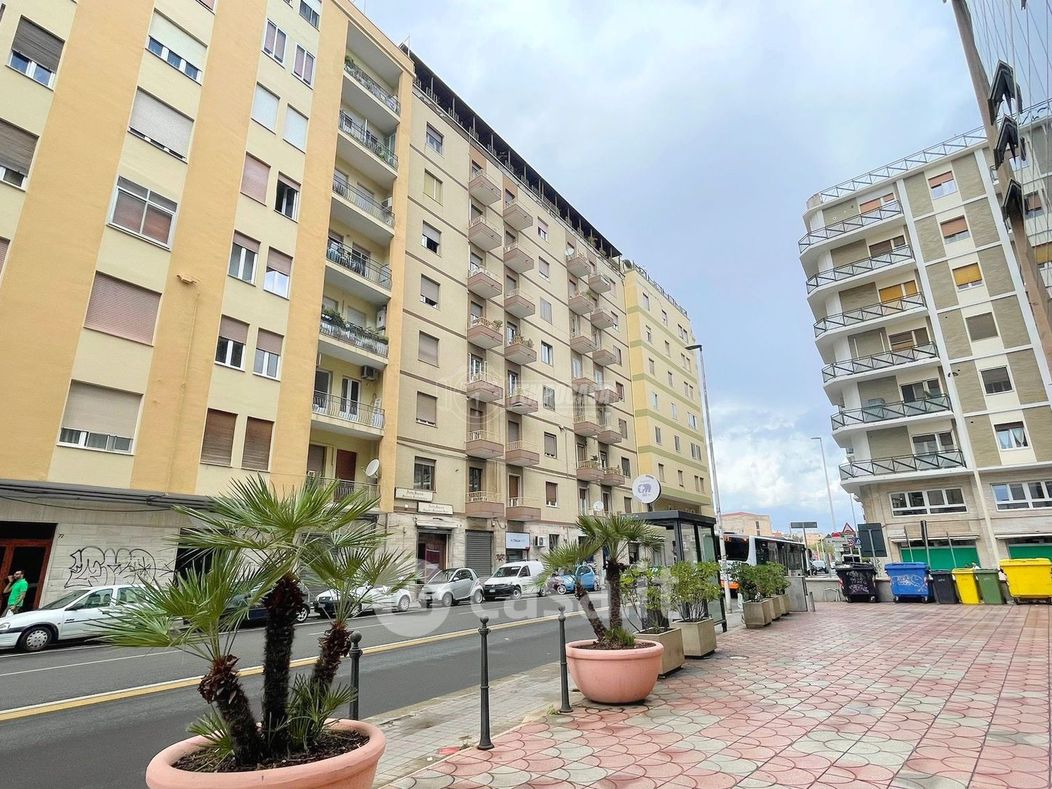 Appartamento in Vendita in Via Ottone Bacaredda 84 a Cagliari