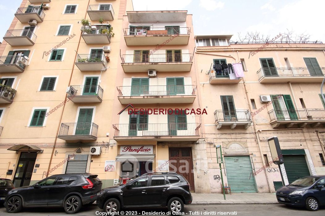 Appartamento in Vendita in Via Filippo Parlatore 37 a Palermo