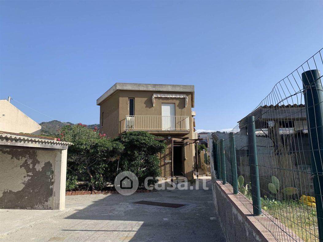 Casa indipendente in Vendita in a Messina