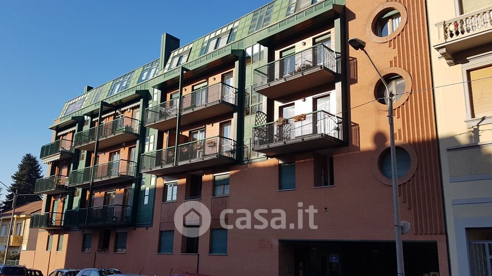 Appartamento in Vendita in Via Metastasio 8 a Torino