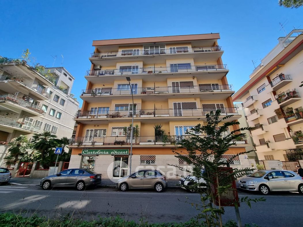 Appartamento in Vendita in Via Giulio Aristide Sartorio 54 a Roma