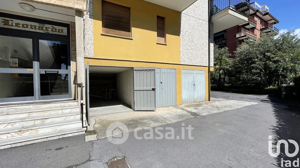 Garage/Posto auto in Vendita in Via Ponti 24 a Borghetto Santo Spirito