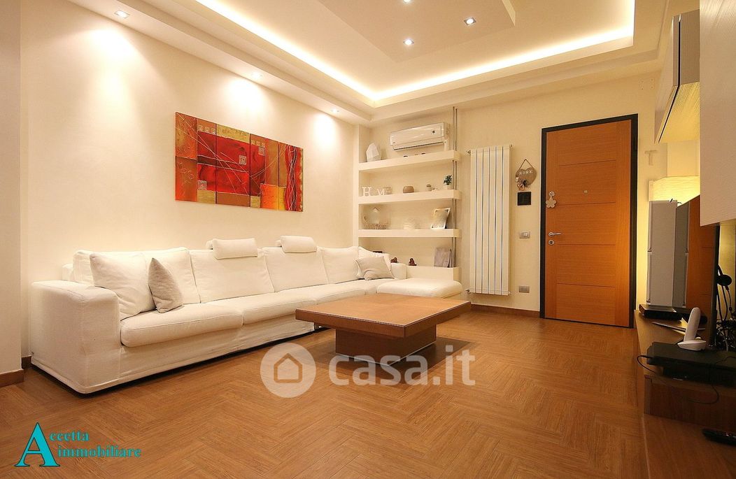 Appartamento in Vendita in Via Cesare Battisti 276 a Taranto
