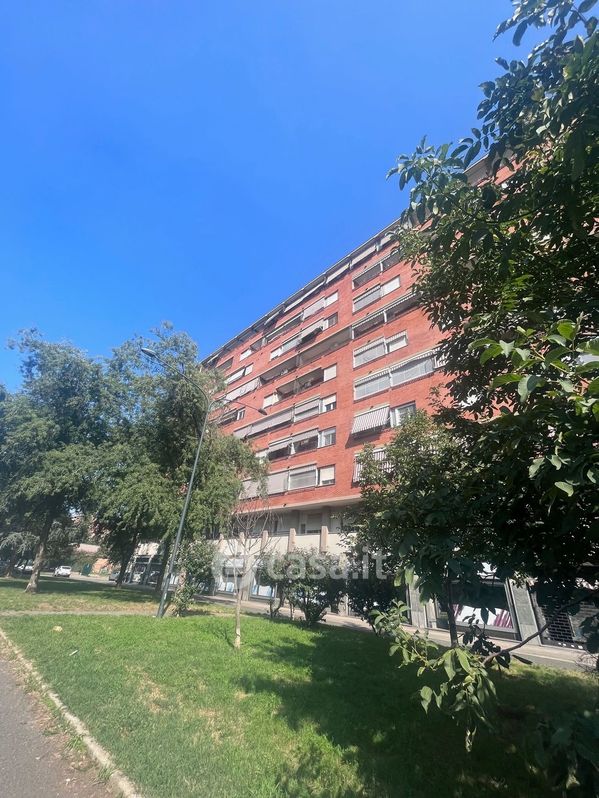 Appartamento in Vendita in Corso Benedetto Croce 27 a Torino
