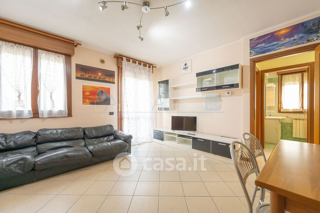 Appartamento in Vendita in Via Calcroce 8 a Camponogara