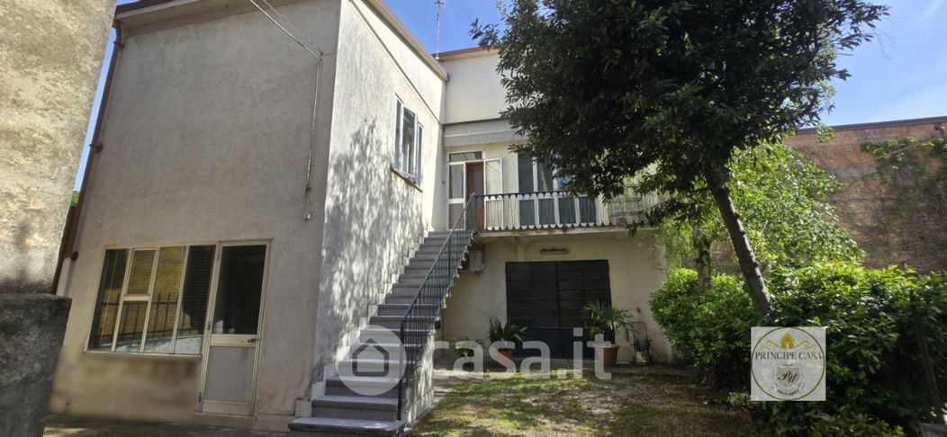 Casa Bi/Trifamiliare in Vendita in Via San Girolamo a Este