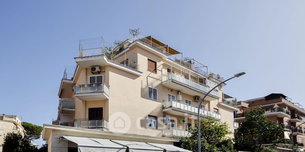 Appartamento in Vendita in Via Sangemini 15 a Roma