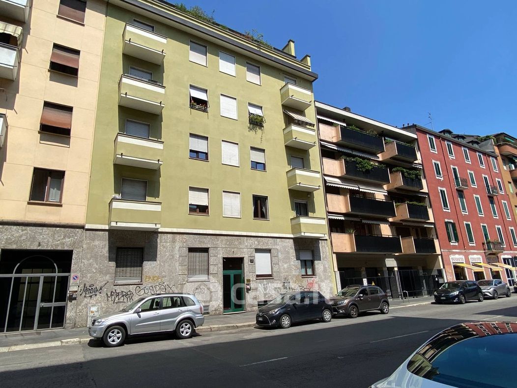Appartamento in Vendita in Via Scipione Pistrucci 7 a Milano