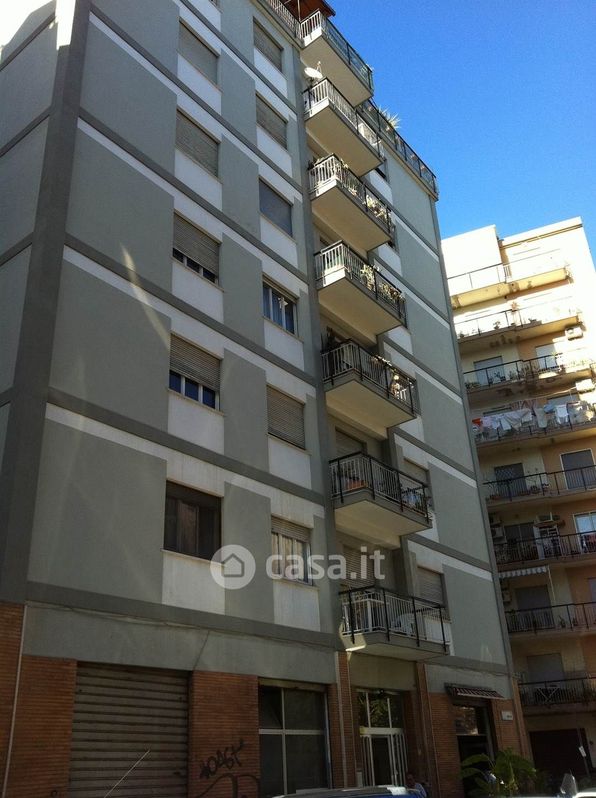 Appartamento in Affitto in Via degli Orti 3 a Palermo