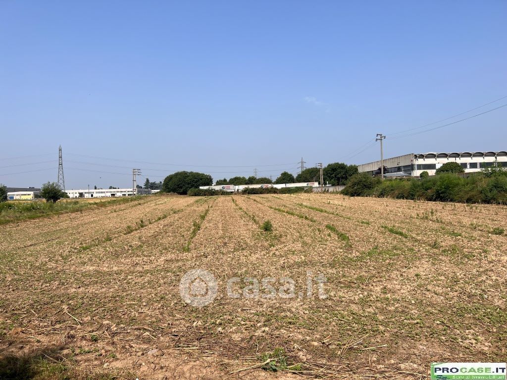 Terreno agricolo in Vendita in Via Parma a Saronno