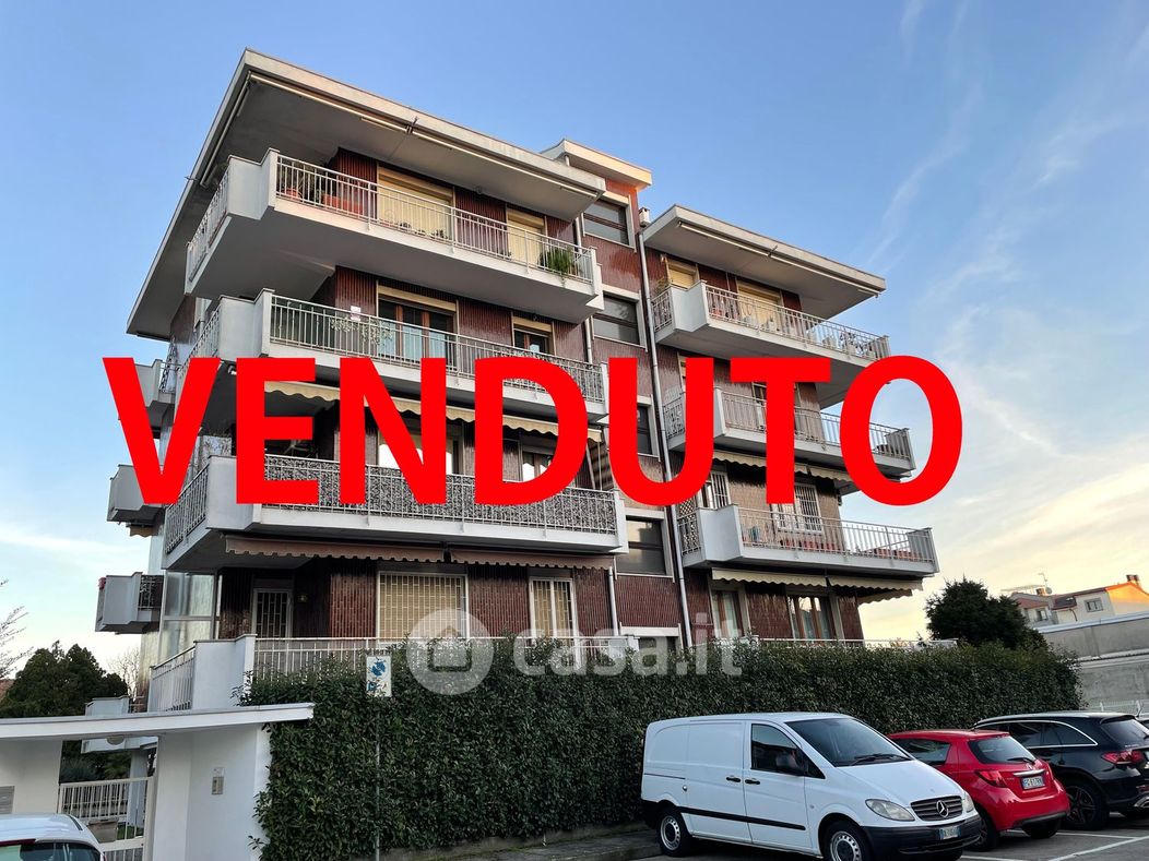 Appartamento in Vendita in Viale ASSUNTA 73 a Cernusco sul Naviglio