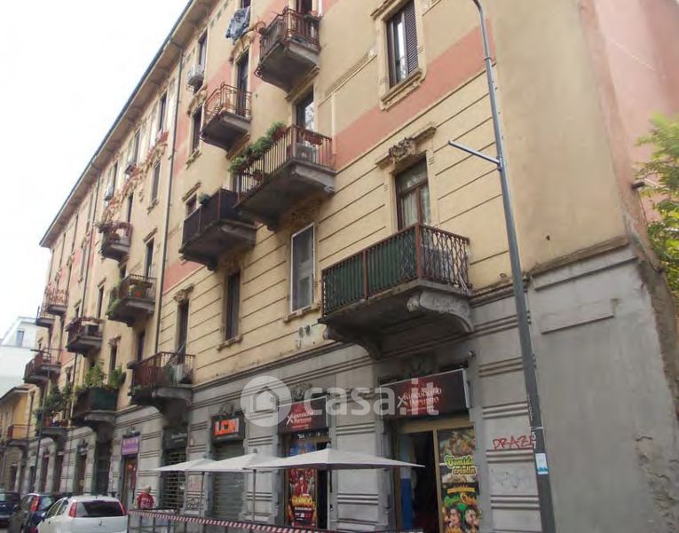 Appartamento in Vendita in Viale Certosa 139 a Milano