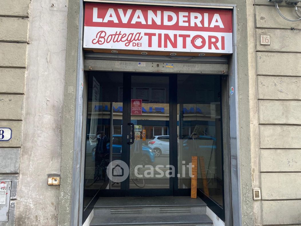Negozio/Locale commerciale in Affitto in Pacinotti 16 /R a Firenze