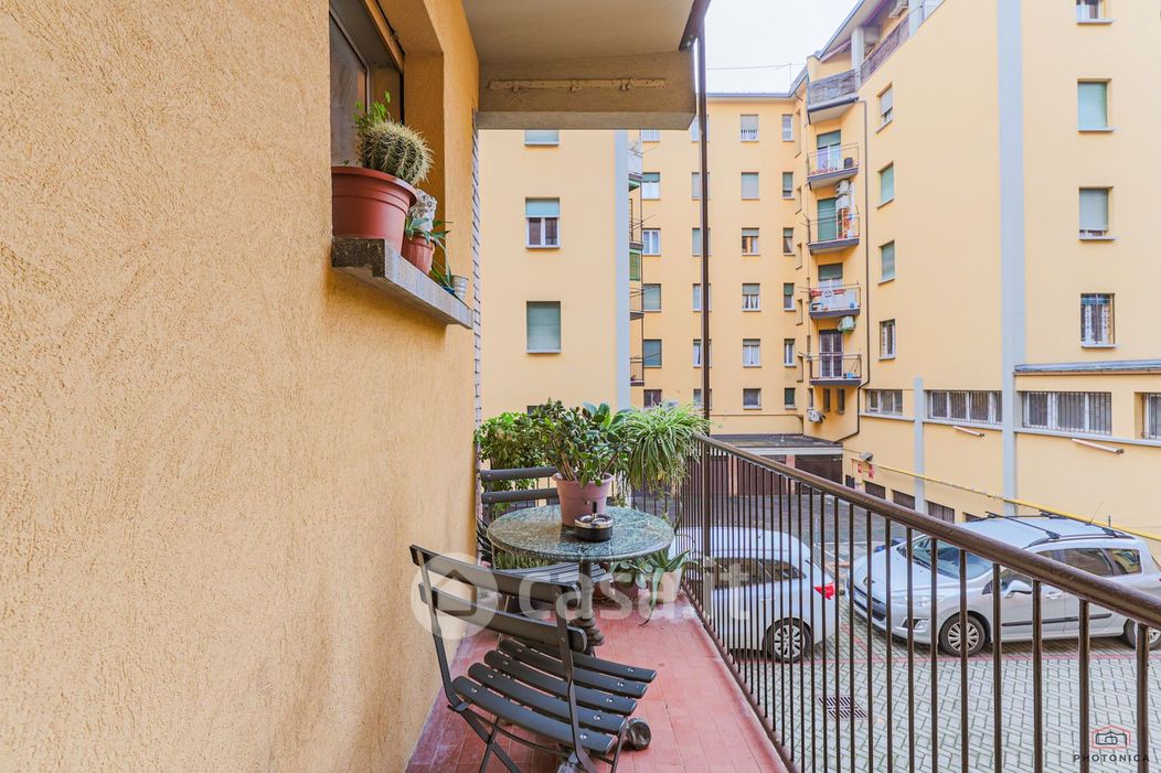 Appartamento in Vendita in Via Lorenzo Bartolini a Bologna