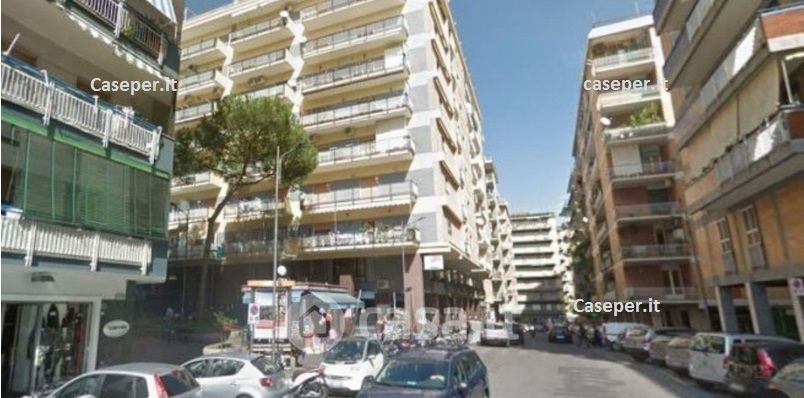 Appartamento in Vendita in Via Onofrio Fragnito a Napoli
