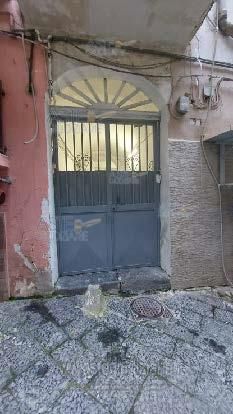 Appartamento in Vendita in Via Vincenzo de Monte 9 a Napoli