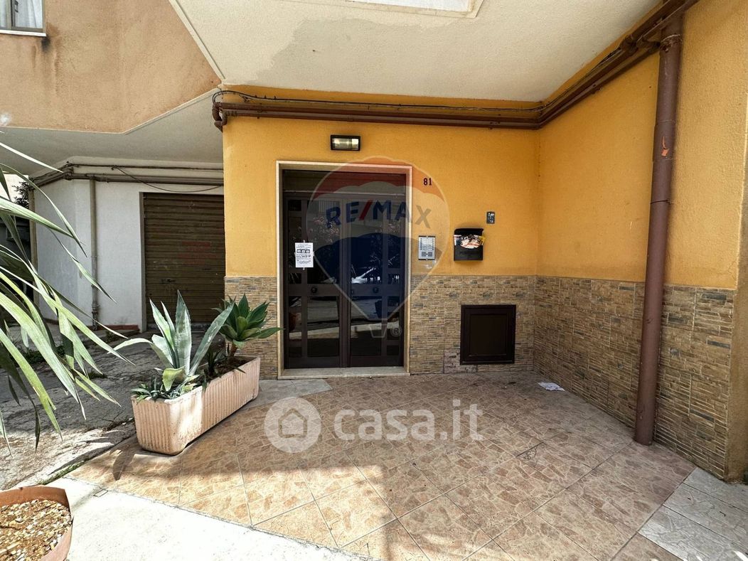 Appartamento in Vendita in Via Scillato 81 a Palermo