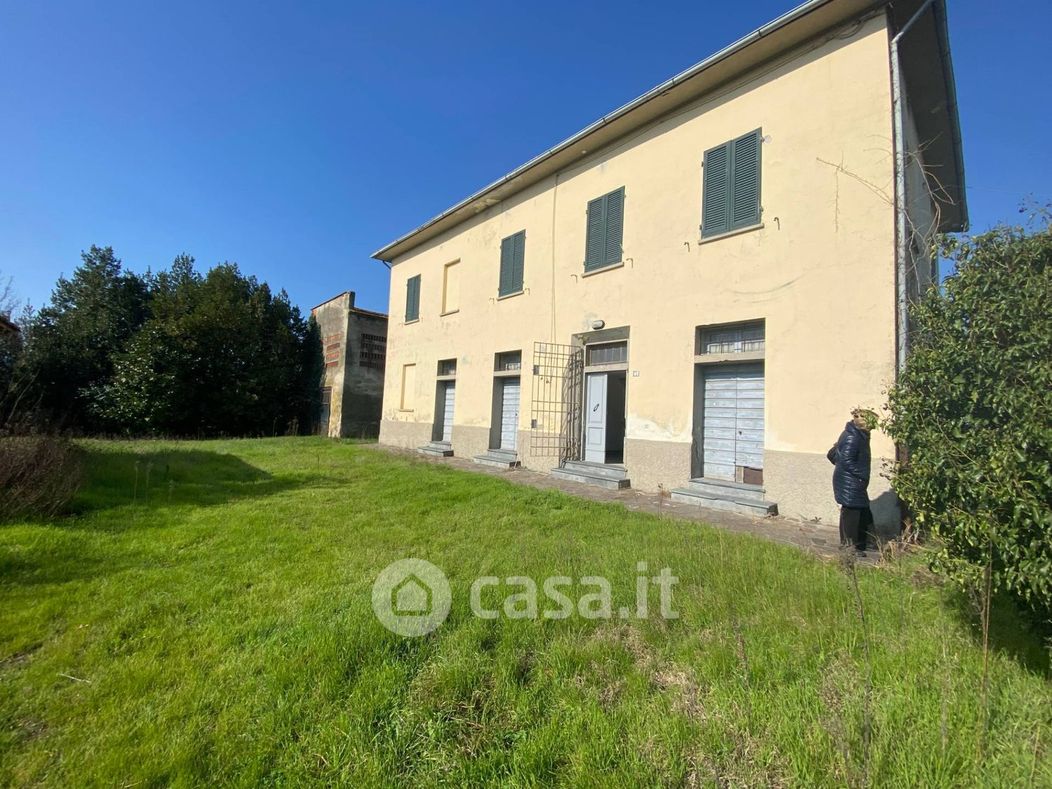 Casa indipendente in Vendita in Via dei Girasoli 23 a Montopoli in Val d'Arno