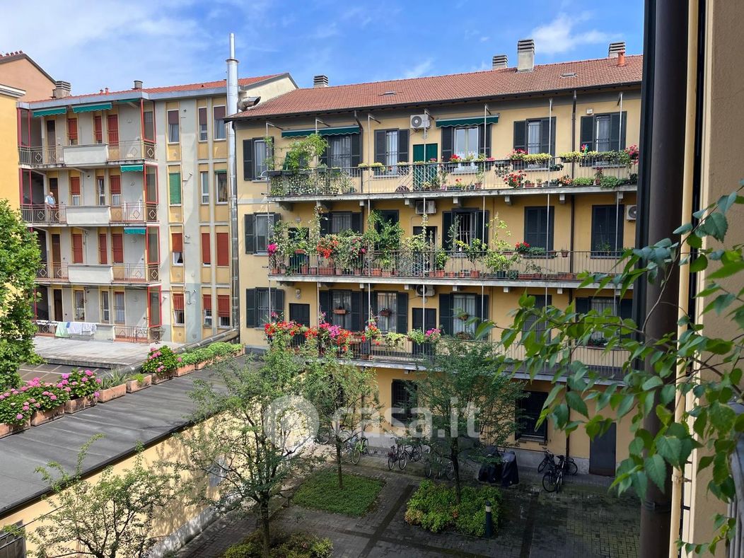 Appartamento in Vendita in Via Paolo Mantegazza 4 a Milano
